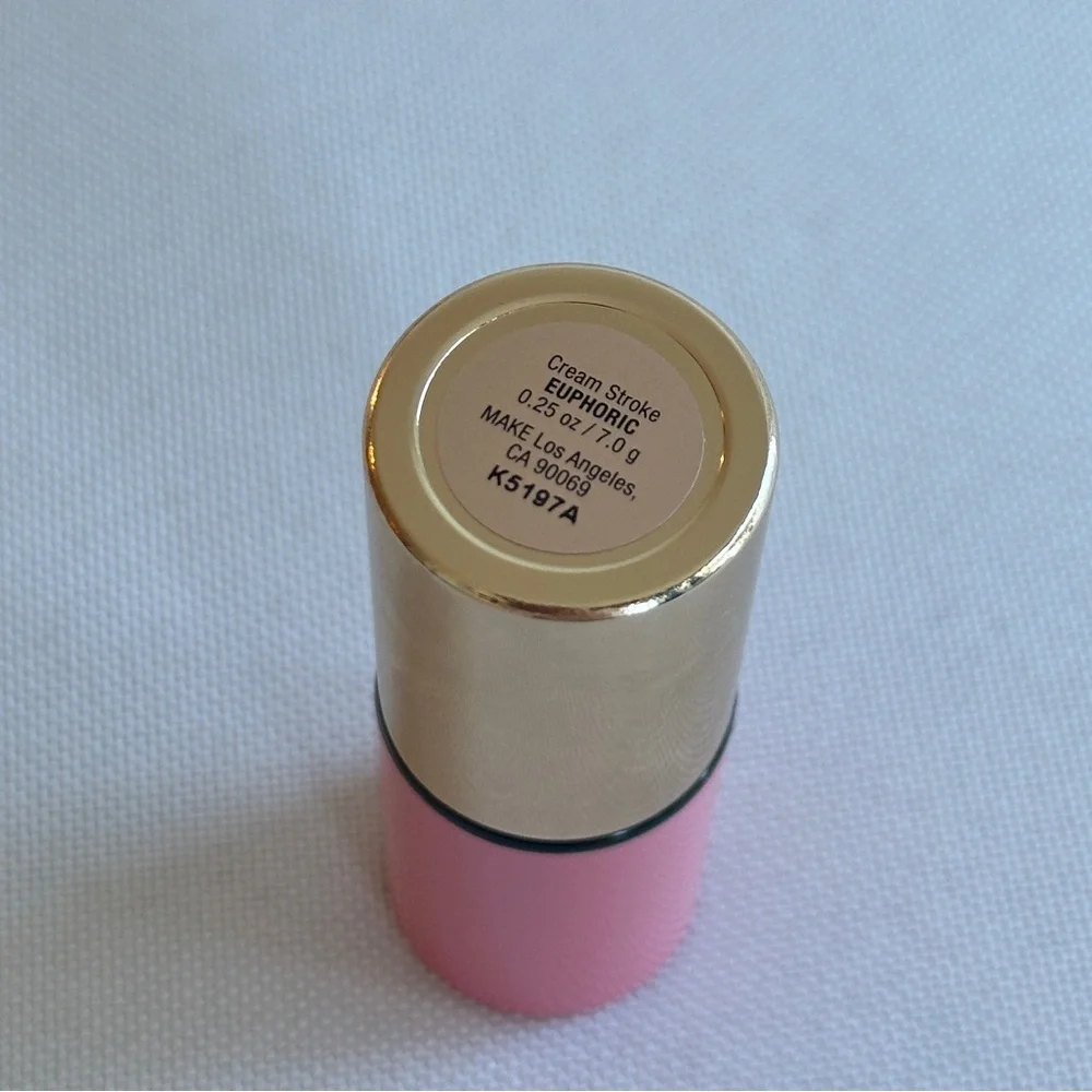 NWT MAKE Beauty Cream Stroke Cream Blush Stick